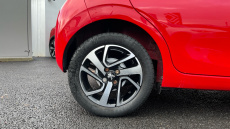 Peugeot 108 1.0 72 Allure 5dr Petrol Hatchback